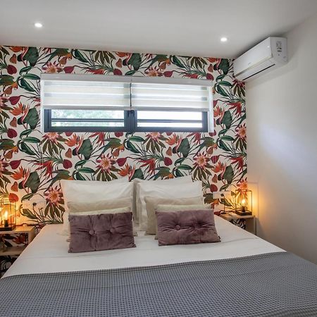 Indigo Apartments & Suites - 'Adults Only' Jan Thiel Екстериор снимка