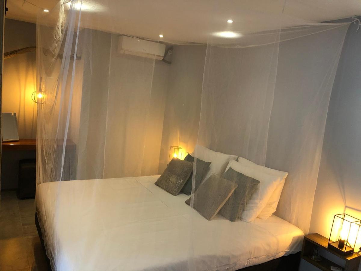 Indigo Apartments & Suites - 'Adults Only' Jan Thiel Екстериор снимка